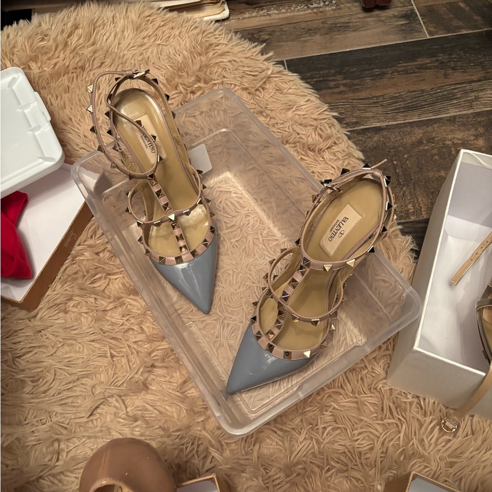 Valentino Women's Chic Blue and Beige Rockstud Heels